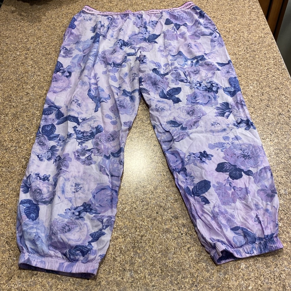 Victoria’s Secret Pajama Bottoms Pants Floral Lightweight Large - Picture 12 of 17